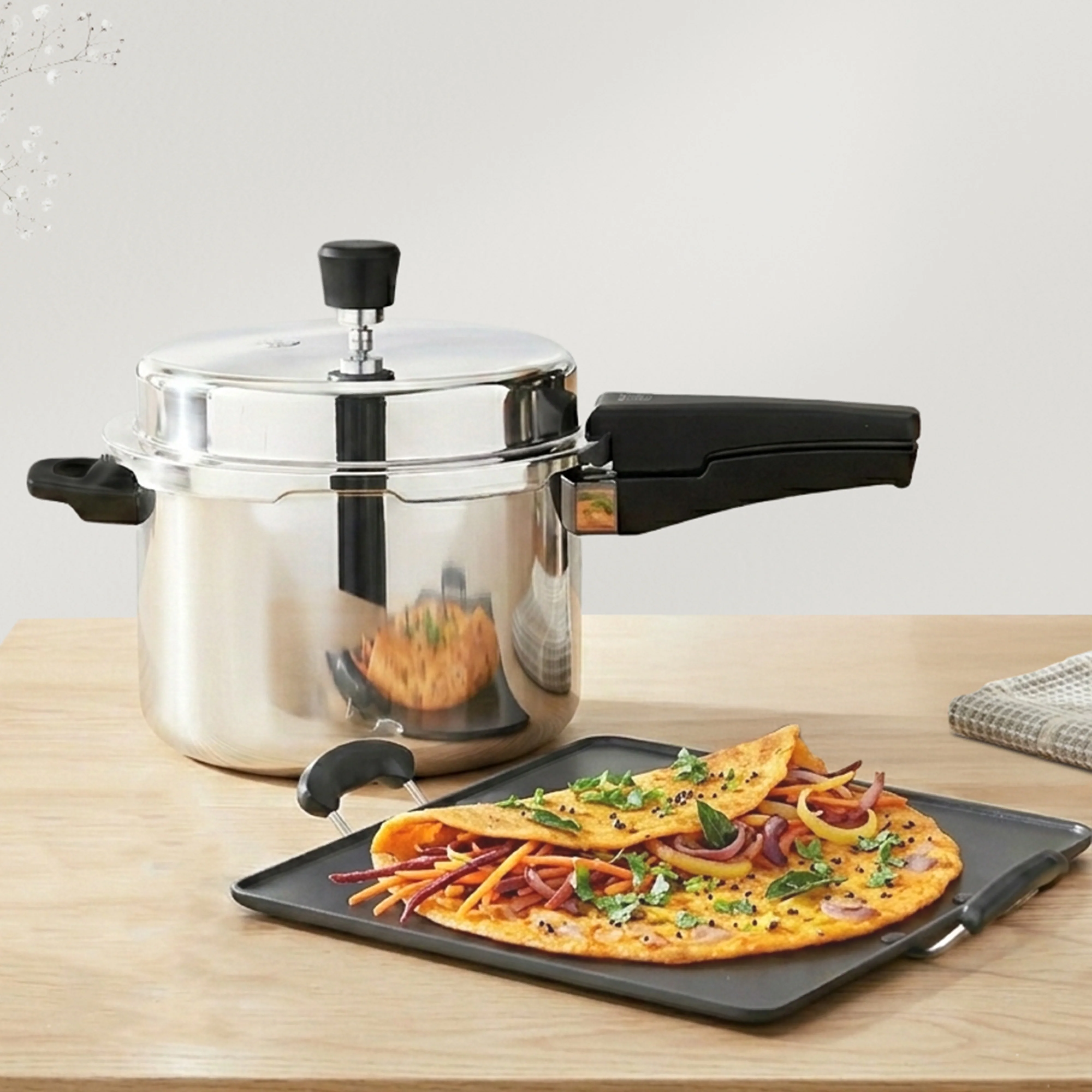 3L Stainless Steel Pressure Cooker+ 34cm Square Pathiri Tawa - Image 9